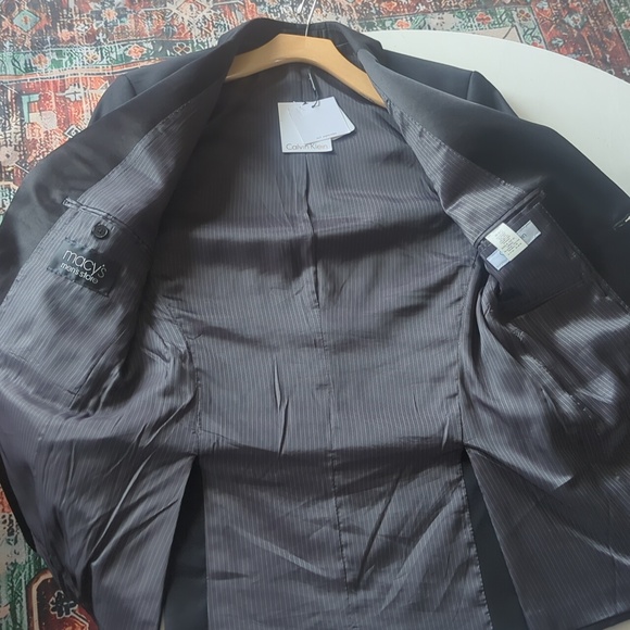 Calvin Klien tuxedo jacket - Picture 8 of 11